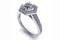 The Queen of Diamonds ring