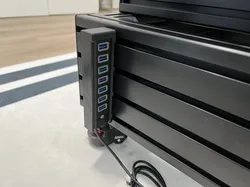 Extrusion mount for 7-port ORICO USB HUB 3.0