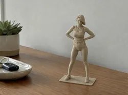 Mujer en mallas - Modelo de impresión 3D gratuito