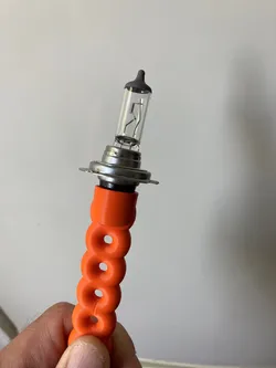 H7 bulb replacement tool.