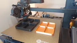 Parts tray