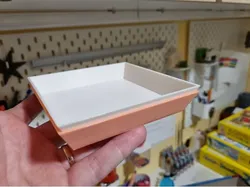 Parametric stackable trays