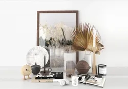 Decorative set with dried flowers