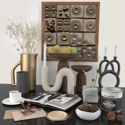 Decorative set with dried flowers