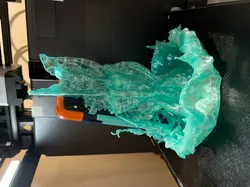 Dynamic Splash Phone Holder!