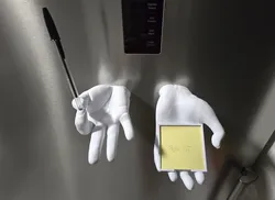 Magnetic fridge hands