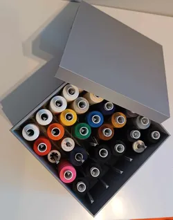 Spool threads box (36 spools)