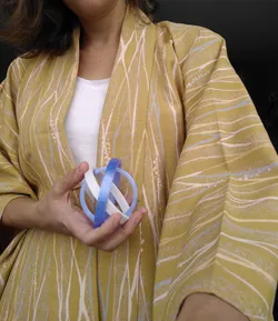 Gyro spinner bangle bracelet