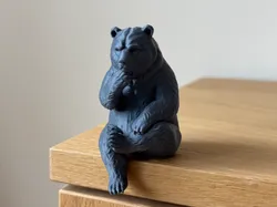Thinking Bear Sitting on Shelf Figure - Free 3D Print Model