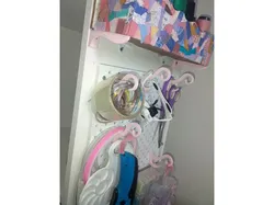 Curved hook