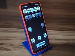 Soporte de mesa para teléfono móvil - Modelo de impresión 3D gratuito