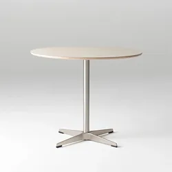 Willy Round Table Cafe