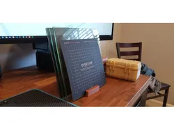 Glass Bed Holder