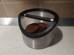 Knock box