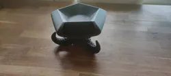 Rotating Bowl for pistaccios with tentacle stand