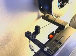 Filament guide 90-degree with rollers