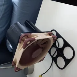 Table Base for Noctua Fan and Airflow Amplifier