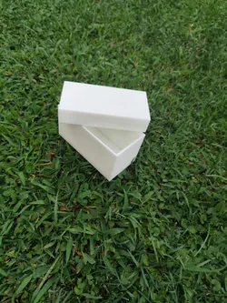 Box for garter cards or whatever you want to put in