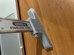 Calipers to Accommodate bigger screws on Right side.
