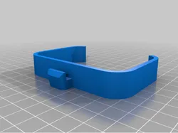 Gutter clips for folding downspout