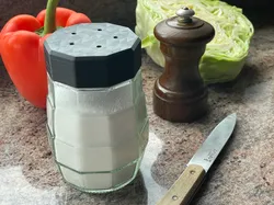 Salero para tarro Bister - Modelo de impresión 3D gratuito