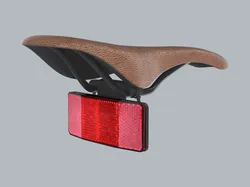 Rear reflector saddle mount
