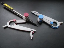 Universal Compass - Print-in-place