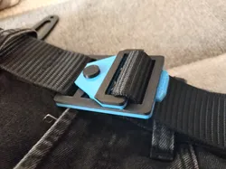 auto-locking trouser belt buckle