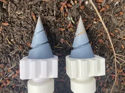Foot pegs for mega Lego-like skeleton