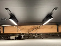 Hue Play Vesa Mount for 65" TV