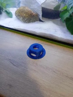 Plant holder