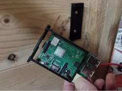 Simple Raspberry Pi Wall Mount