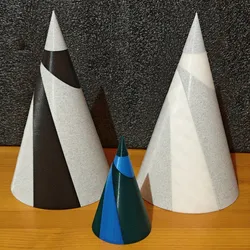 Apollonian cone with focal points