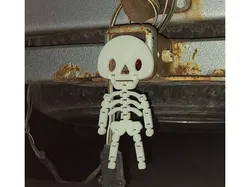 Receiver hitch flexible skeleton - easier to print (two pieces)