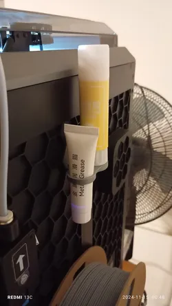 Glue & metal grease holder for Creality K1/K1C