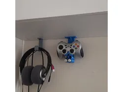 Logitech F710 Under Shelf Mount With Batteries