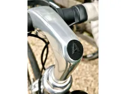 Stem cap for 3TTT hinged evol 2002 quill stem