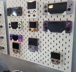 Retro Handheld SKADIS display mounts