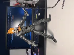 Action figure chain whip