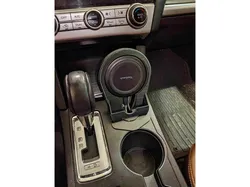 Subaru Outback (5th gen) smartphone mount with wireless charging dock