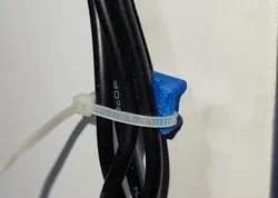 Cable holder for 3-4 mm screw and cable ties