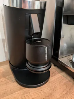 DF64 Grinder Blind Shaker / Cup Holder - 74 mm (MHW-3BOMBER Dosing Funnel)