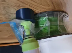 Filament spool vacuum tool