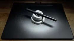 Halter für den Schreibtisch für den Stift des Wacom Intous - Tablet