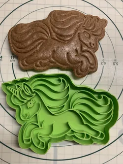 Unicorn cookie cutter