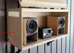 Cable feed-through