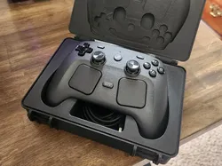Funda Resistente para Steam Controller con Entrada de Cable - Modelo de impresión 3D gratuito