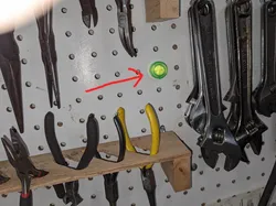 Perfboard/Pegboard Screw In Magnet Holder