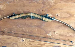 Wall Mounted Hooks for Recurve Bow