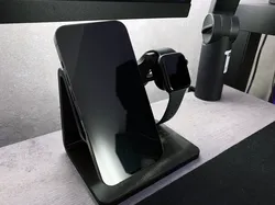 Apple iPhone MagSafe Stand